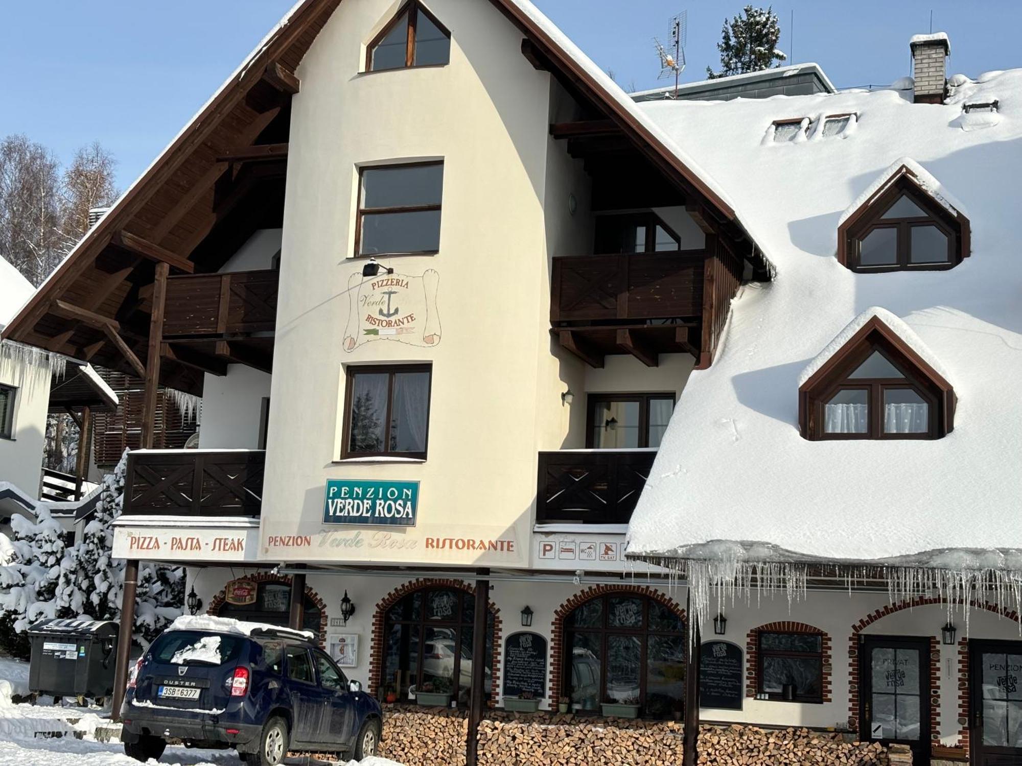 Penzion Verde Rosa Harrachov Buitenkant foto